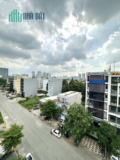 Bán Building 8 tầng MT Tạ Hiện, sát UBND TP. Thủ Đức. Chủ ngộp nặng, giá TL sâu
