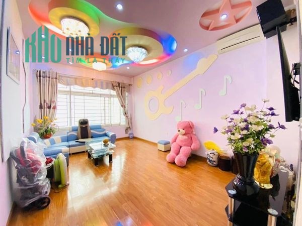 BÁN GẤP NHÀ ĐẸP CẦU GIẤY, DÂY XÂY, 2 THOÁNG, ÔTÔ ĐỖ GẦN, 45M2 CHỈ HƠN 4TỶ