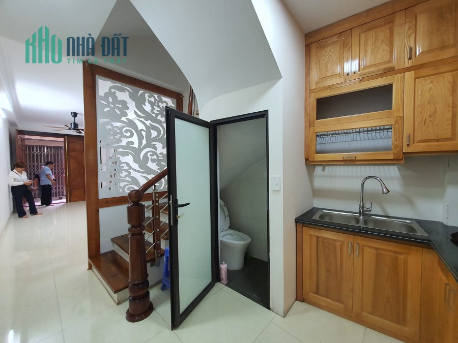 Trung Phụng, Khâm Thiên, nhà mới đẹp ở luôn, đủ công năng, tiện ích bạt ngàn