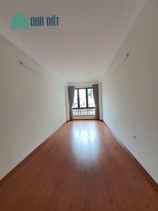 Trung Phụng, Khâm Thiên, nhà mới đẹp ở luôn, đủ công năng, tiện ích bạt ngàn