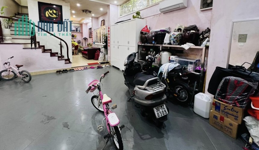 70MX6T NGUYÊN HỒNG THANG MÁY Ô TÔ TRÁNH 3 THOÁNG VĨNH VIỄN