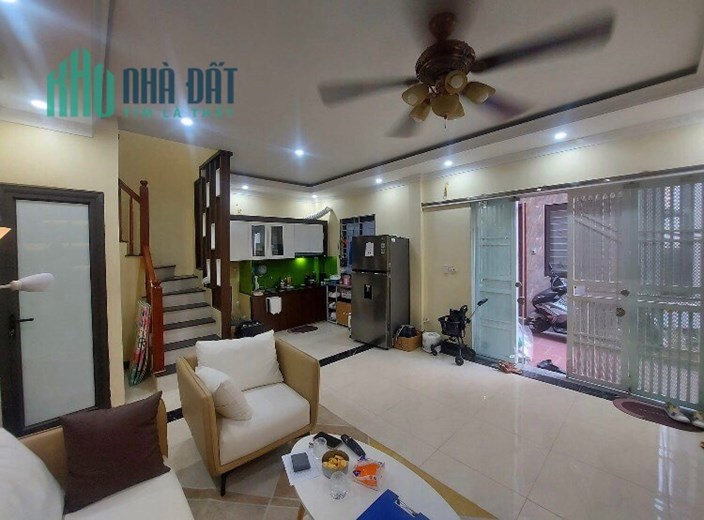 BÁN GẤP NHÀ PHỐ THANH AM - THƯỢNG THANH - LONG BIÊN 2.65 TỶ