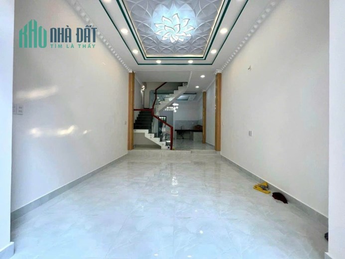 Bán nhà HẺM XE HƠI 8M THÔNG P.Tân Quý, Quận Tân Phú, 72m2(4x18), 2 TẦNG BTCT