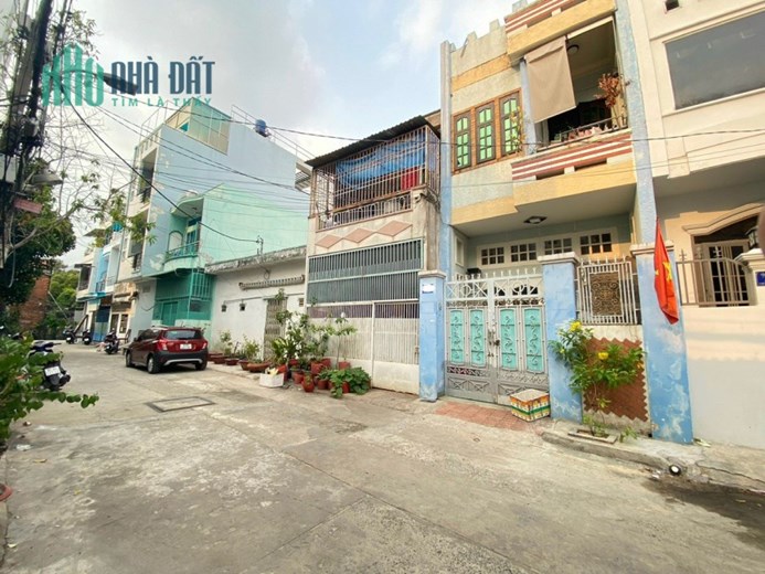 Bán nhà HẺM XE HƠI 8M THÔNG P.Tân Quý, Quận Tân Phú, 72m2(4x18), 2 TẦNG BTCT
