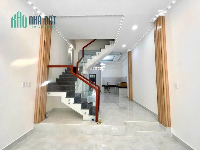 Bán nhà HẺM XE HƠI 8M THÔNG P.Tân Quý, Quận Tân Phú, 72m2(4x18), 2 TẦNG BTCT
