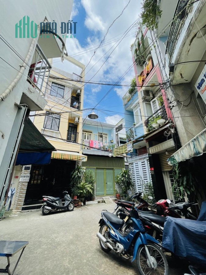 Bán Nhà Quận 4 - hẻm 3 Gác 1 xẹc - 75m2, 5 Tầng, Thu Nhập gần 40triệu.tháng