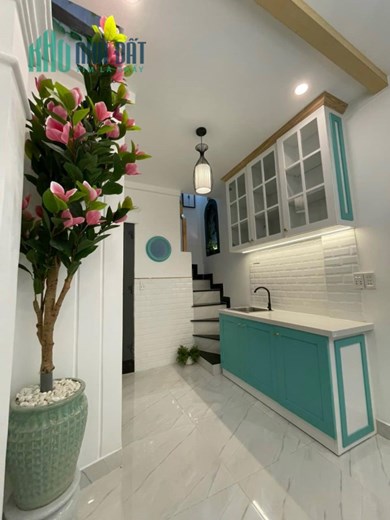NHÀ NGUYỄN KIỆM - HIẾM - RẺ - ĐẸP LUNG LINH 3 TẦNG BTCT GIÁ CHỈ 2 TỶ