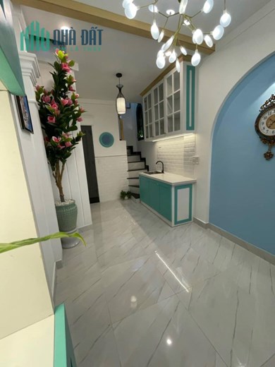 NHÀ NGUYỄN KIỆM - HIẾM - RẺ - ĐẸP LUNG LINH 3 TẦNG BTCT GIÁ CHỈ 2 TỶ