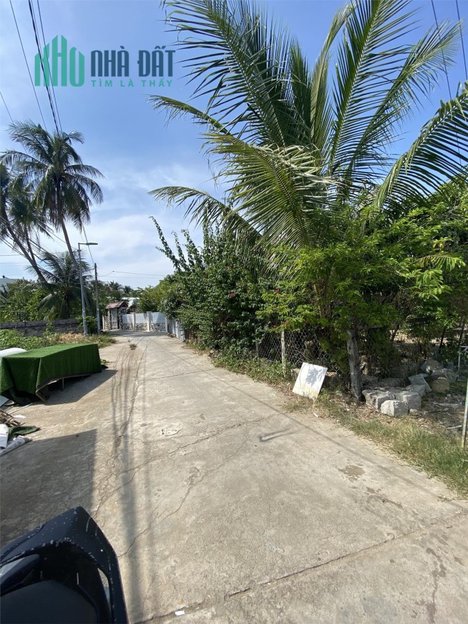 Bán đất 2 mặt tiền diện tích 90m2 ,ngang 8m ,đường ô tô ,Phú Nông Vĩnh Ngọc Nha Trang,Khánh Hoà