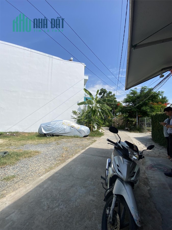 Bán đất 2 mặt tiền diện tích 90m2 ,ngang 8m ,đường ô tô ,Phú Nông Vĩnh Ngọc Nha Trang,Khánh Hoà