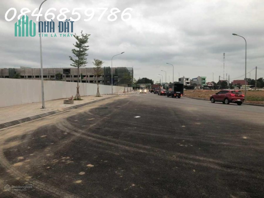 1 LÔ DUY NHẤT,OTO TRÁNH,KD ĐỈNH,102M2,MT 8M,PHỔ YÊN,GIÁ 1,6 TỶ-0846859786