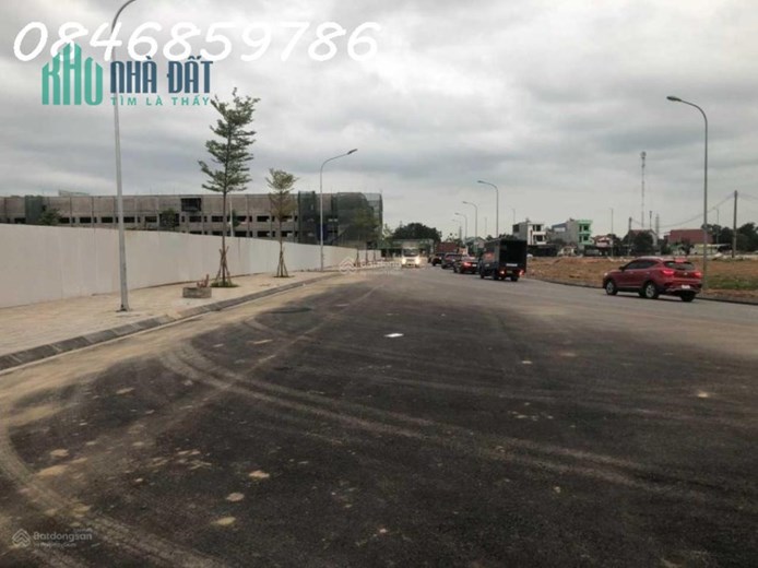1 LÔ DUY NHẤT,OTO TRÁNH,KD ĐỈNH,102M2,MT 8M,PHỔ YÊN,GIÁ 1,6 TỶ-0846859786