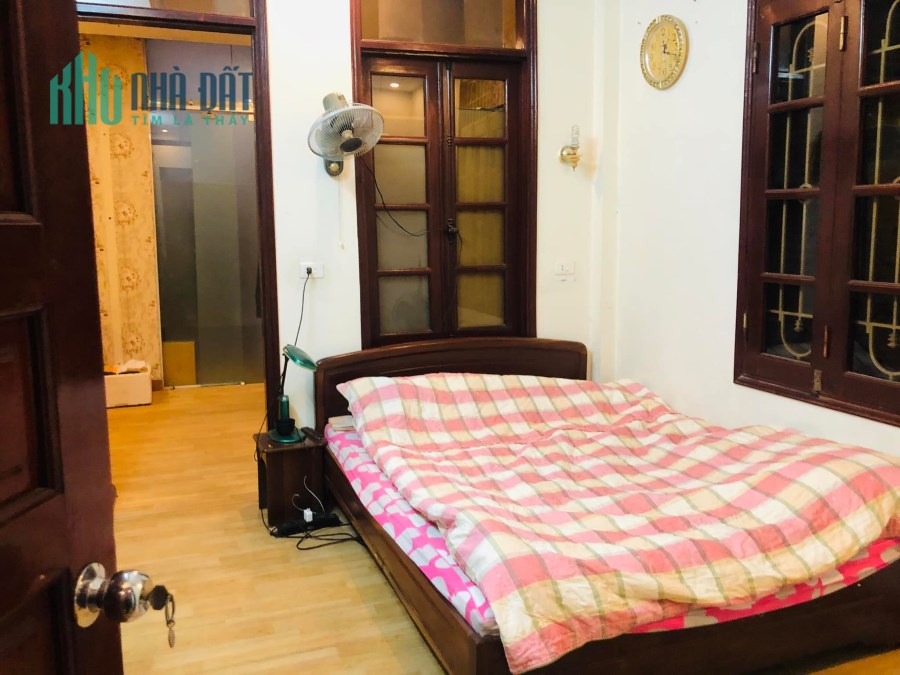 BÁN NHÀ LÁNG HẠ, ĐỐNG ĐA 80M, 5T, MT 5M, PHÂN LÔ, OTO TRÁNH, KINH DOANH ĐỈNH, 26 TỶ, 0937651883.