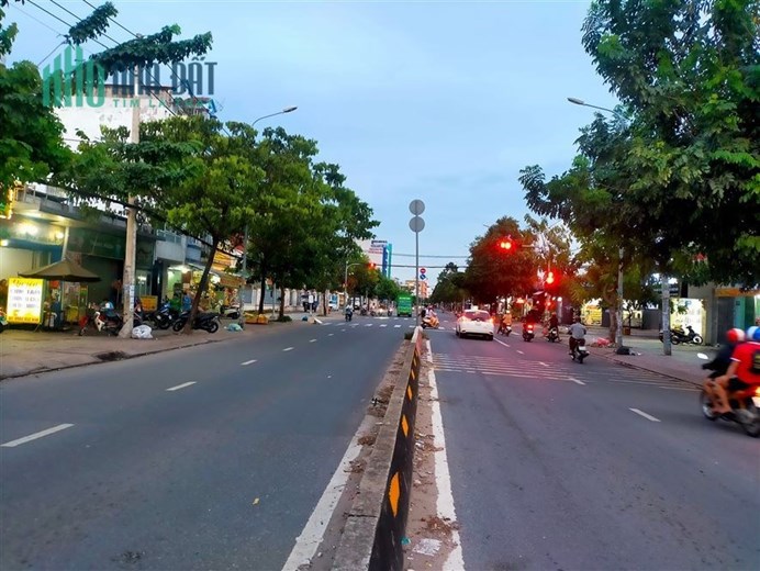 MT KD LÊ THỊ RIÊNG _ Q12_5x17m_4 tầng - Vỉa Hè 6m, Đường 24m_17 tỷ