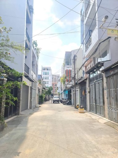 Nhà bán Tân Bình : Gần Hoàng Văn Thụ - Hẻm oto 8m - 65m2 - 3x Tỷ