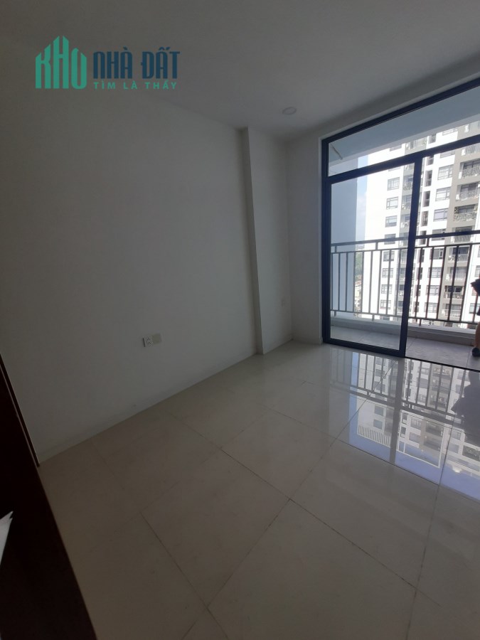 Central Premium Q.8 - Cần Bán CH 1Pn, 51m2, Giá 3.49 tỷ đã vat - View Hồ bơi, nộp hồ sơ làm sổ ngay