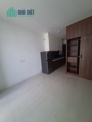 Central Premium Q.8 - Cần Bán CH 1Pn, 51m2, Giá 3.49 tỷ đã vat - View Hồ bơi, nộp hồ sơ làm sổ ngay
