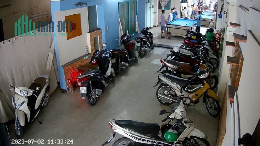 Ko có người coi quán nên cần sang quán bida đang kd tốt