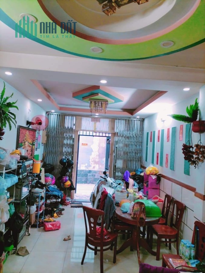 🍎BÁN NHÀ - LẠC LONG QUÂN -  QUẬN 11 - GIÁP ĐẦM SEN - NHÀ ĐẸP - 40M2 - 3 TẦNG - 5,2 TỶ