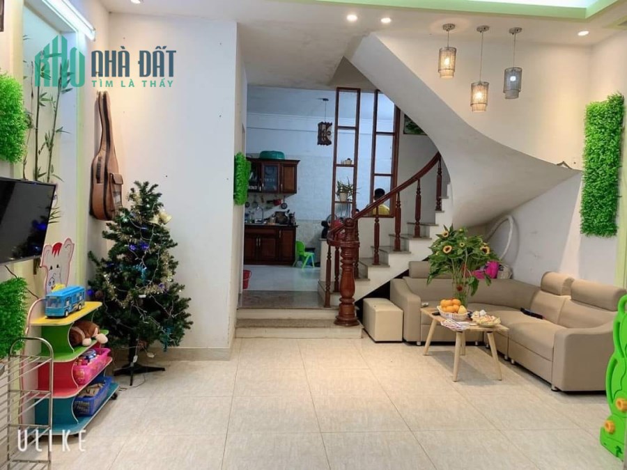 Bán nhà Gần Công Viên HÒa BÌnh – 15m ra phố – chỉ nhỉnh 5 tỷ