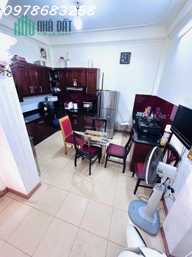 CĂN NHÀ ĐỘC NHẤT KĐT ĐỊNH CÔNG  Diện tích 36m2 5 tầng mt 5m KD,Ô Tô