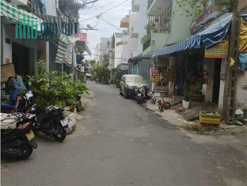 Nhà Lý Thường Kiệt,Q Tân Bình, Hẻm 8m Xe hơi tới nhà 1 Trệt 1 Lửng, 2 lầu cà tầng tum.