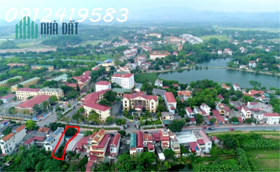 Bán đất mặt đường QL32, thị trấn Hưng Hoá - Giá 20,5 triệu/m2