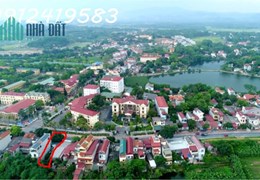 Bán đất mặt đường QL32, thị trấn Hưng Hoá - Giá 20,5 triệu/m2