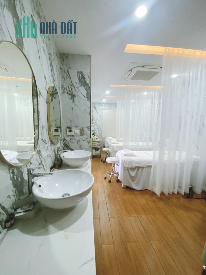 Bán nhà mặt tiền đường Hưng Phú Q8 6 tầng thang máy 92m2 18 tỷ TL