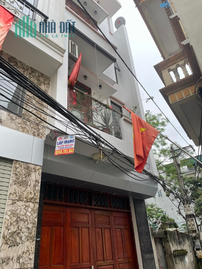NHÀ ĐẸP - GIÁ TỐT - Chính Chủ Bán Nhà 4 Tầng Vị Trí Đắc Địa Tại Hoàng Mai - Hà Nội