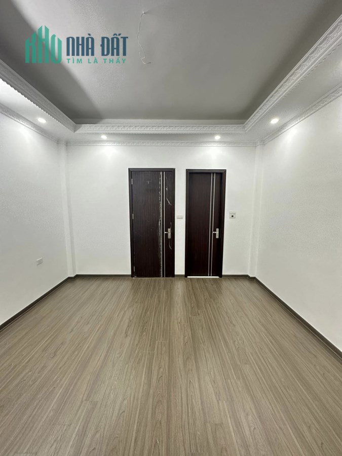 NHÀ ĐẸP Ở LUÔN HỒ TÙNG MẬU 33M2 X 5T, MT 4.2M GẦN PHỐ - NHÀ MỚI Ở LUÔN 4.55 TỶ
