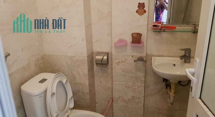 CHÍNH CHỦ CẦN CHO THUÊ TẦNG 3 TẠI ĐỐNG ĐA HÀ NỘI. Số nhà 20 nghách 79 ngõ Cẩm Văn Tôn Đức Thắng,