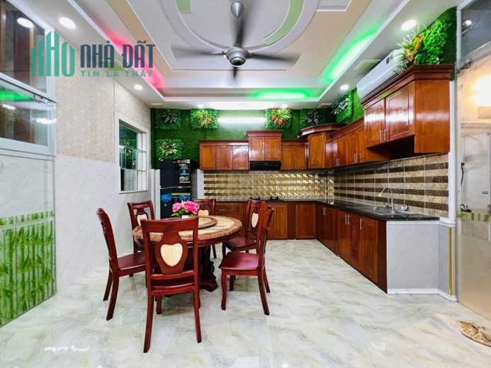 HXH THÔNG TÔ HIỆU 60m2 - KHU VIP LŨY BÁN BÍCH SÁT QUẬN 6 NHỈNH 4 TỶ TL