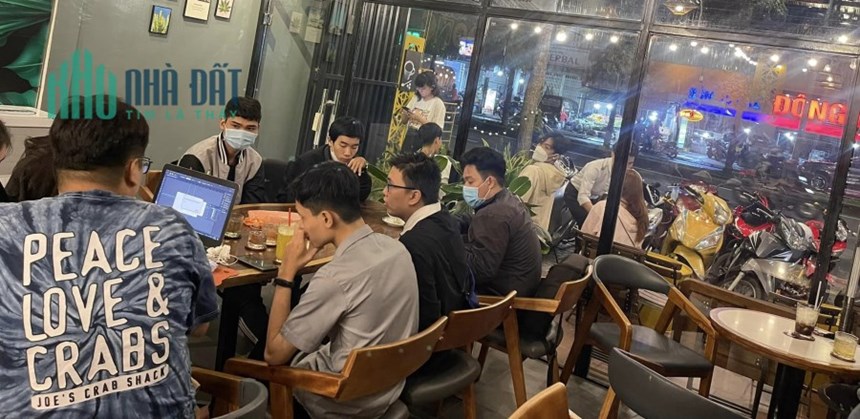 GẤPPP. . . Sang quán CAFE MẶT TIỀN NGUYỄN VĂN CỪ nối dài