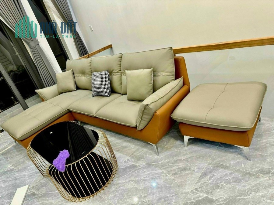 Bán nhà đẹp thiết kế nội thất xịn gần Big C Tân Hiệp