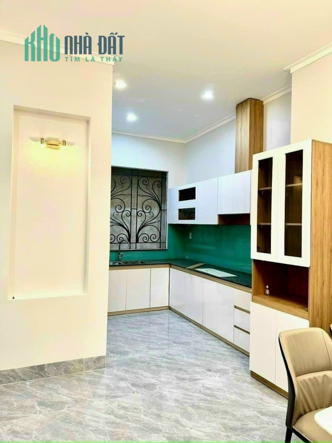 Bán nhà đẹp thiết kế nội thất xịn gần Big C Tân Hiệp
