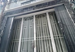 Cho thuê NNC 2 tầng hẻm Dương Bá Trạc P2Q8. Giá 11 triệu TL