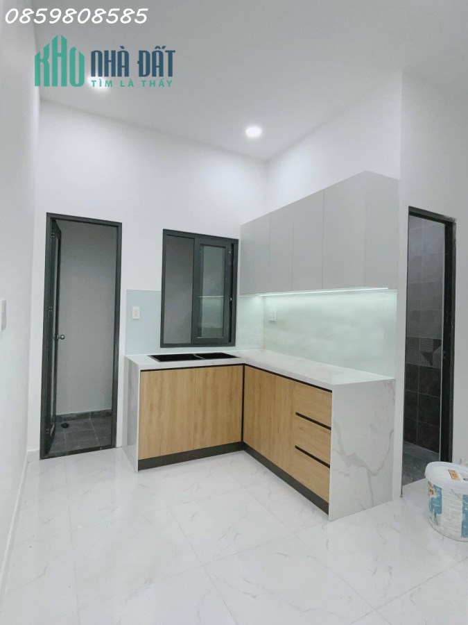 Bán khẩn cấp nhà đẹp,  măt tiền đường xe tải lưu thông, Hiệp Bình Phước, kế bên công ty Cân Nhơn