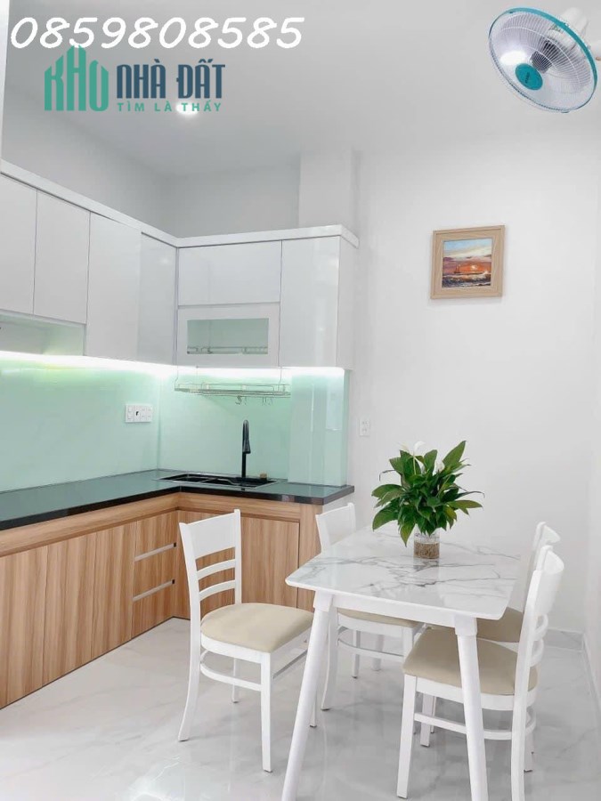 Bán khẩn cấp nhà đẹp,  măt tiền đường xe tải lưu thông, Hiệp Bình Phước, kế bên công ty Cân Nhơn