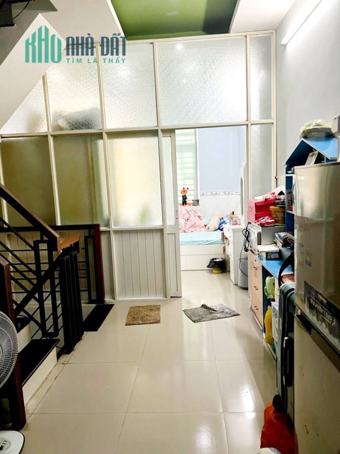 Bán hẻm thẳng Bùi Minh Trực 4 tầng Phường 5 Quận 8 giá 4 tỷ750