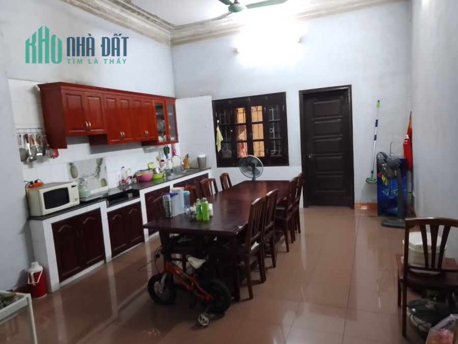 Nhà Phân khu cán bộ cao cấp- Nguyễn Khang 98 m chỉ nhỉnh 14 tỷ- ô tô vào nhà ngõ thông - gần sát