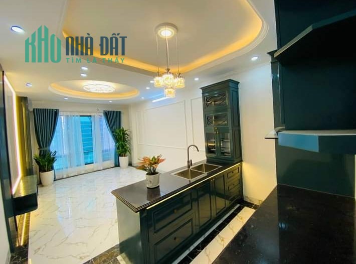 6T Lạc Long Quân Cầu Giấy, thang máy, nhà đẹp ở ngay 6.6 tỷ 0343564283