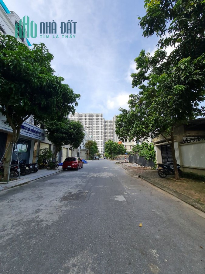 35m2 đất mặt phố kinh doanh tại Trâu Quỳ, Gia Lâm, Hà Nội. LH 0989894845
