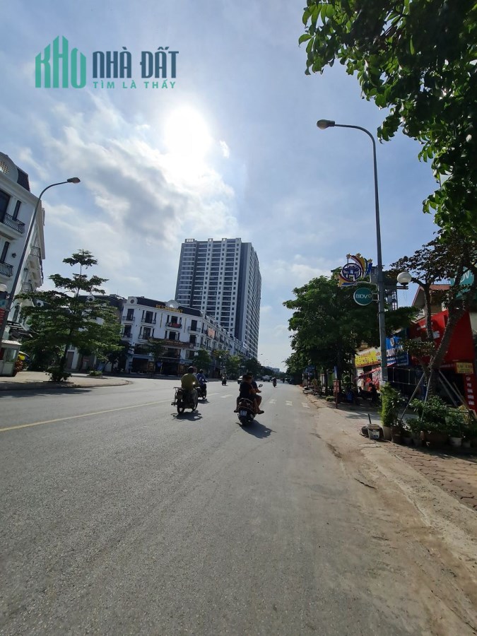 35m2 đất mặt phố kinh doanh tại Trâu Quỳ, Gia Lâm, Hà Nội. LH 0989894845