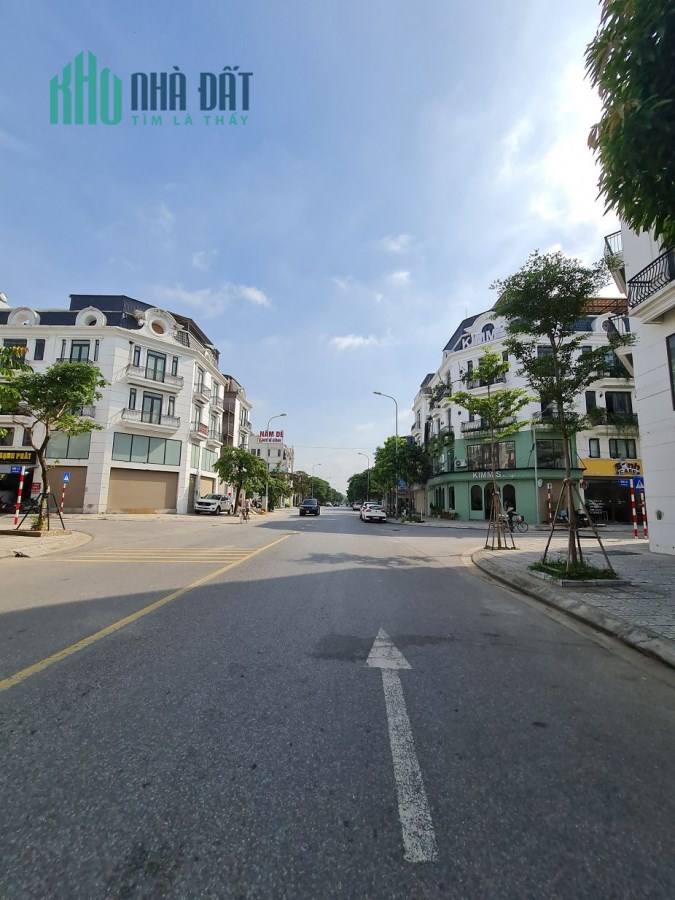 35m2 đất mặt phố kinh doanh tại Trâu Quỳ, Gia Lâm, Hà Nội. LH 0989894845