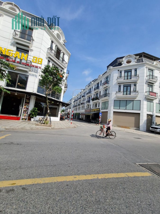 35m2 đất mặt phố kinh doanh tại Trâu Quỳ, Gia Lâm, Hà Nội. LH 0989894845