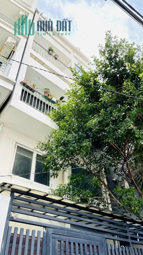 Ngộp, bán toà CHDV giáp Q1, cầu Thị Nghè, 69M2 nở hậu, 5 tầng, 540TR, nhỉnh 11 tỷ