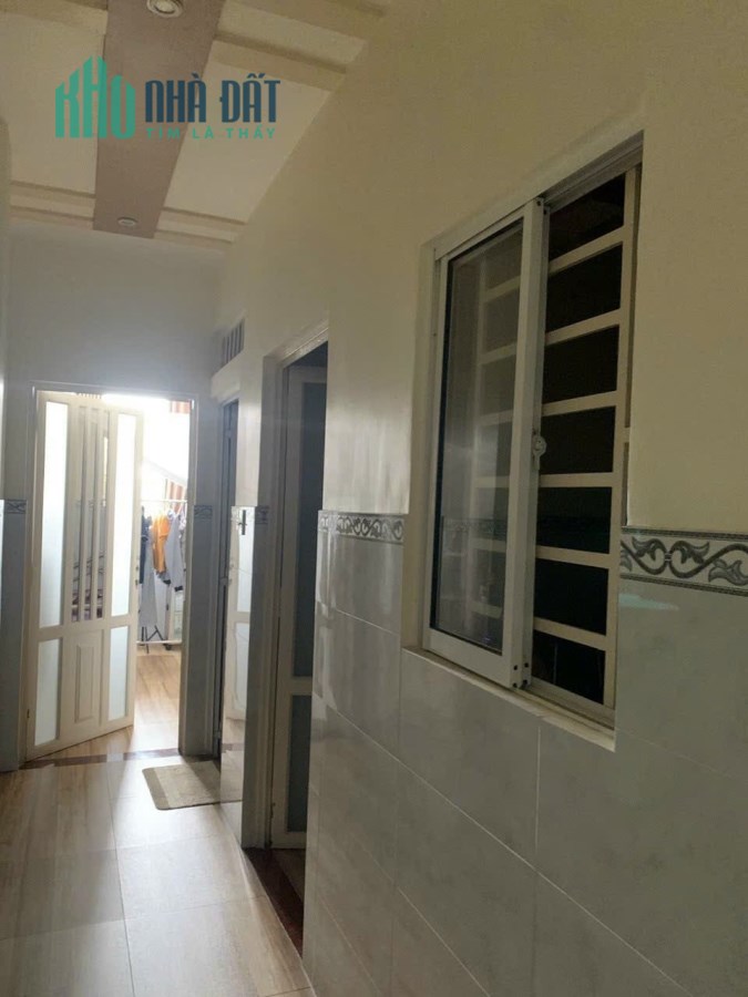 Đầu tư kho xưởng mới cần bán nhanh nhà Hẻm xe Hơi 90m2 4 tầng Tô Hiệu Tân Phú.