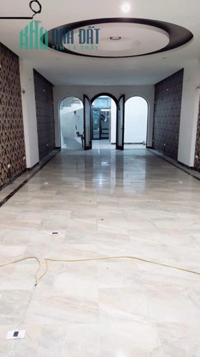 Giảm 800 triệu bán nhà Nguyền Khuyến ngay Gần hồ Văn Quán 106m2  nhà 6 tầng giá chào  21 tỷ 5