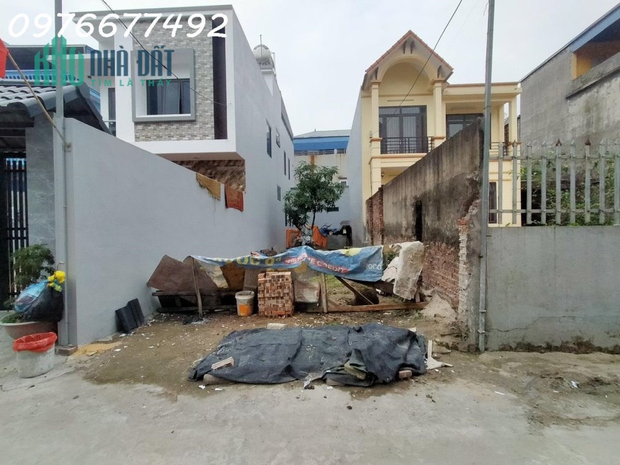 Sổ mới tinh sẵn sang tên 86m Đường Yên-Xuân Nộn đường thông 4.5m giá đẹp